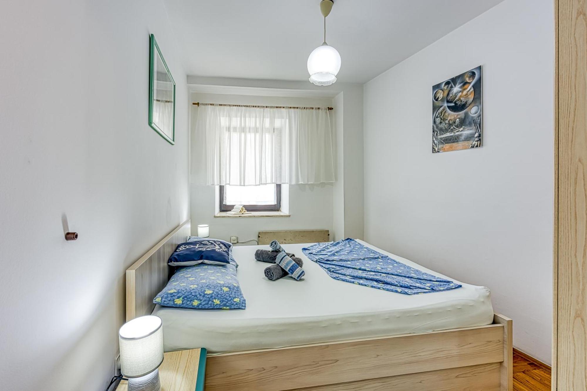 Apartments Cindric Selce Exterior photo